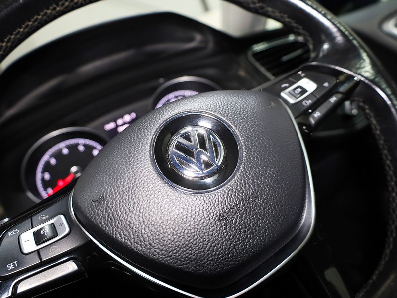 Used Volkswagen Golf 2018 for sale - 77422919: Photo 15