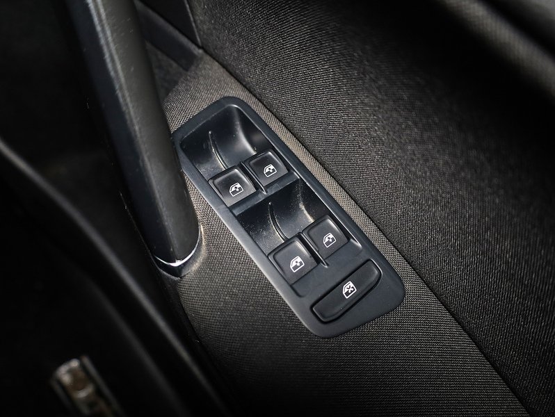 Used Volkswagen Golf 2018 for sale - 77422919: Photo 34