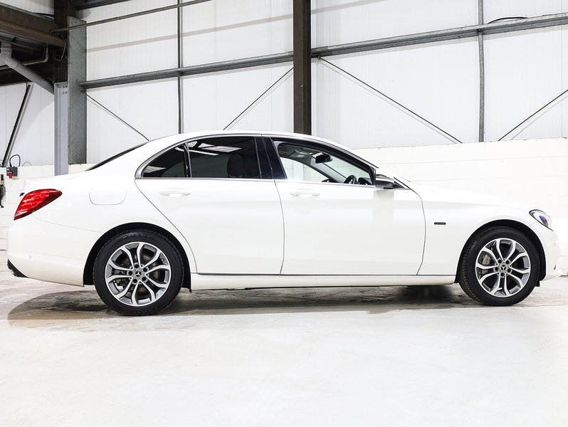 Used Mercedes-Benz C Class 2018 for sale - 77014630: Photo 11