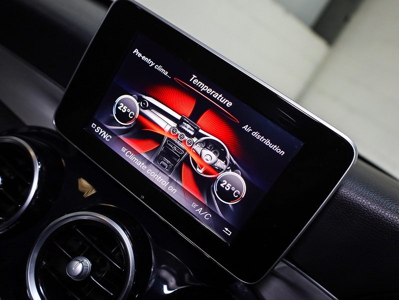 Used Mercedes-Benz C Class 2018 for sale - 77014630: Photo 31