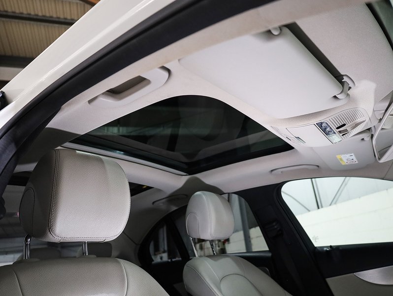 Used Mercedes-Benz C Class 2018 for sale - 77014630: Photo 4