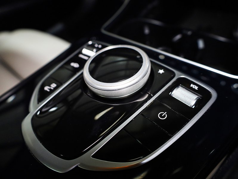 Used Mercedes-Benz C Class 2018 for sale - 77014630: Photo 41