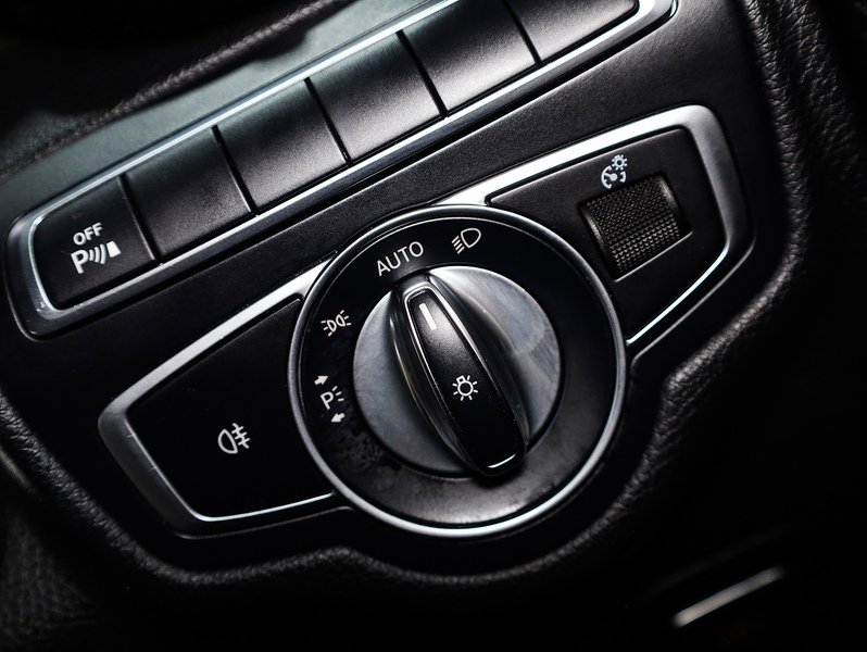 Used Mercedes-Benz C Class 2018 for sale - 77014630: Photo 44