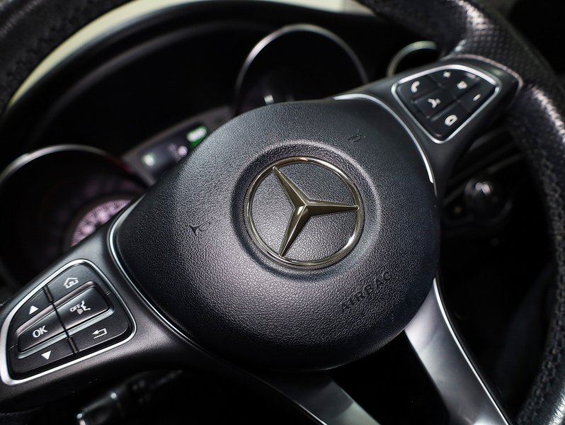 Used Mercedes-Benz C Class 2018 for sale - 77014630: Photo 45