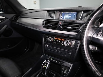 Used BMW X1 2013 for sale - 79326929: Photo