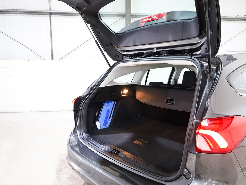 Used Ford Focus 2020 for sale - 76320182: Photo 43