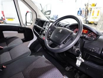 Used Peugeot Boxer 2018 for sale - 76178585: Photo 3