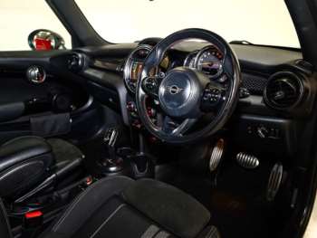Used MINI Hatch 2019 for sale - 72090697: Photo