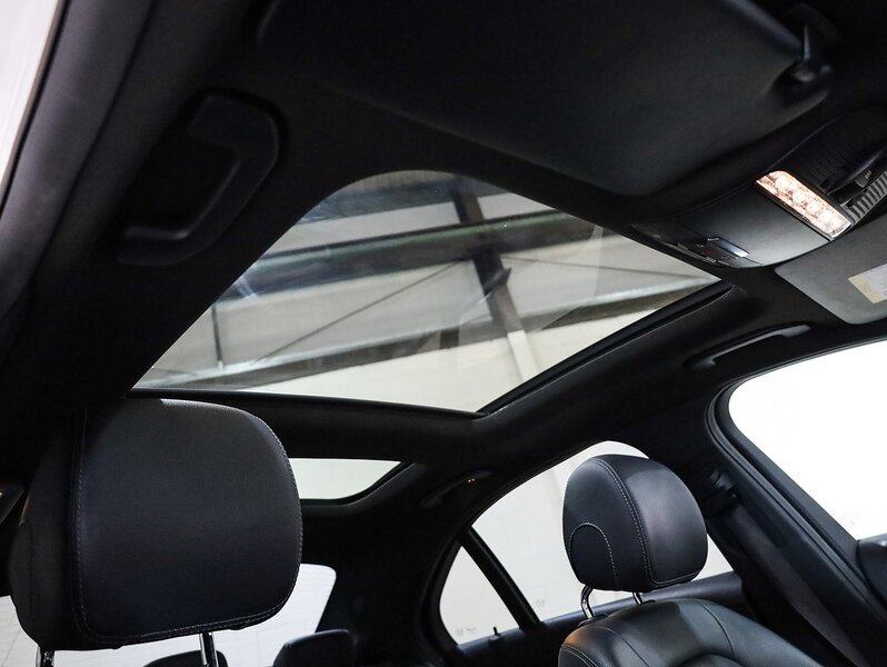 Used Mercedes-Benz C Class 2017 for sale - 77342326: Photo 13