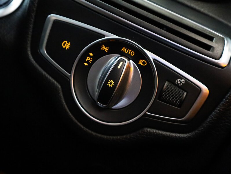 Used Mercedes-Benz C Class 2017 for sale - 77342326: Photo 28