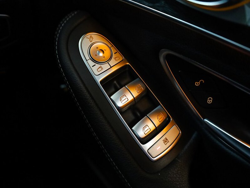 Used Mercedes-Benz C Class 2017 for sale - 77342326: Photo 29