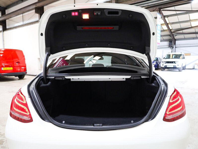 Used Mercedes-Benz C Class 2017 for sale - 77342326: Photo 34