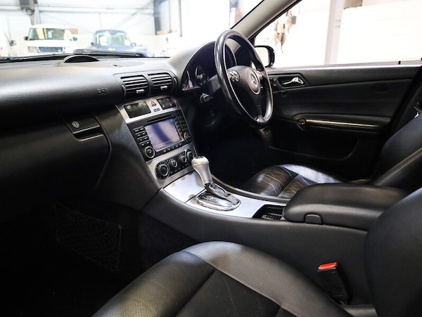 Used Mercedes-Benz C Class 2005 for sale - 75819093: Photo 14