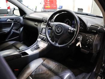 Used Mercedes-Benz C-Class 2005 for sale - 75819093: Photo