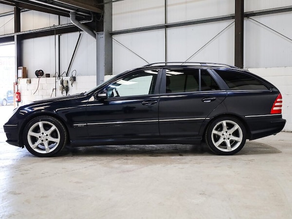Used Mercedes-Benz C Class 2005 for sale - 75819093: Photo 8