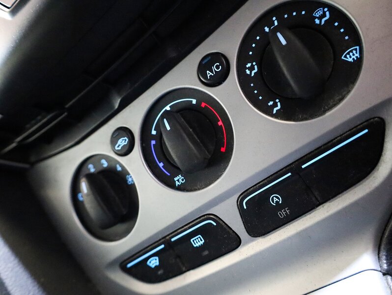 Used Ford Focus 2013 for sale - 76292125: Photo 21