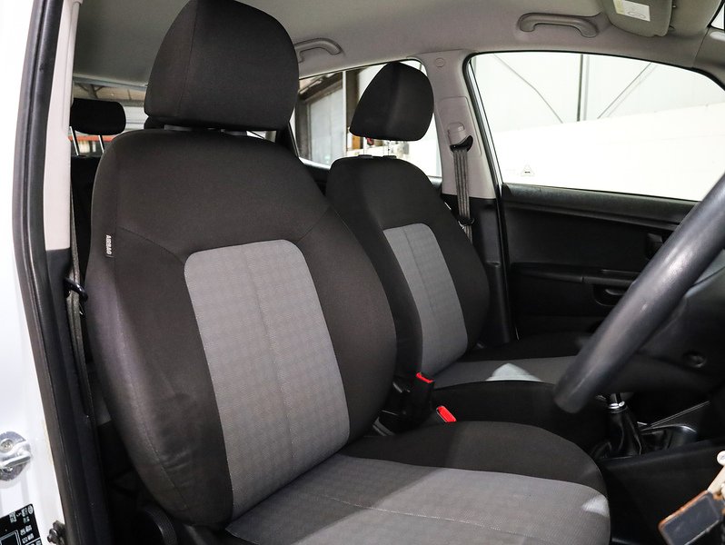 Used Kia Venga 2015 for sale - 76594875: Photo 14