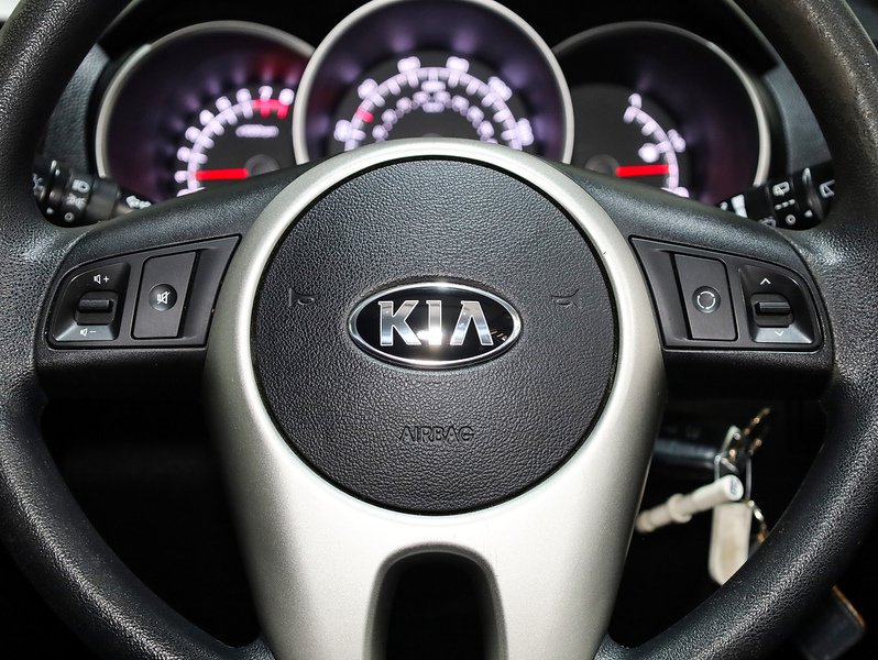 Used Kia Venga 2015 for sale - 76594875: Photo 30