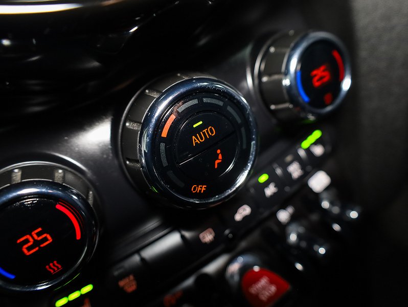 Used MINI Hatch 2023 for sale - 77508139: Photo 29