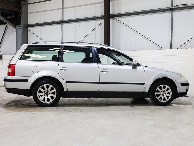 Used Volkswagen Passat 2005 for sale - 76444277: Photo 11