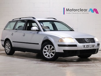 Used Volkswagen Passat 2005 for sale - 76444277: Photo