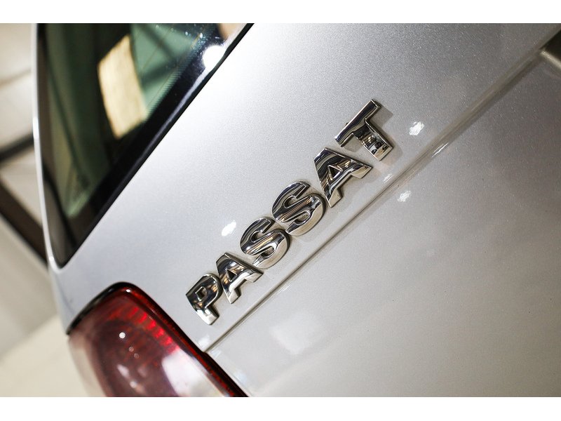 Used Volkswagen Passat 2005 for sale - 76444277: Photo 27