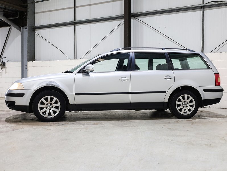 Used Volkswagen Passat 2005 for sale - 76444277: Photo 8