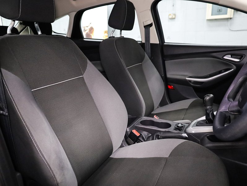 Used Ford Focus 2012 for sale - 77880601: Photo 14