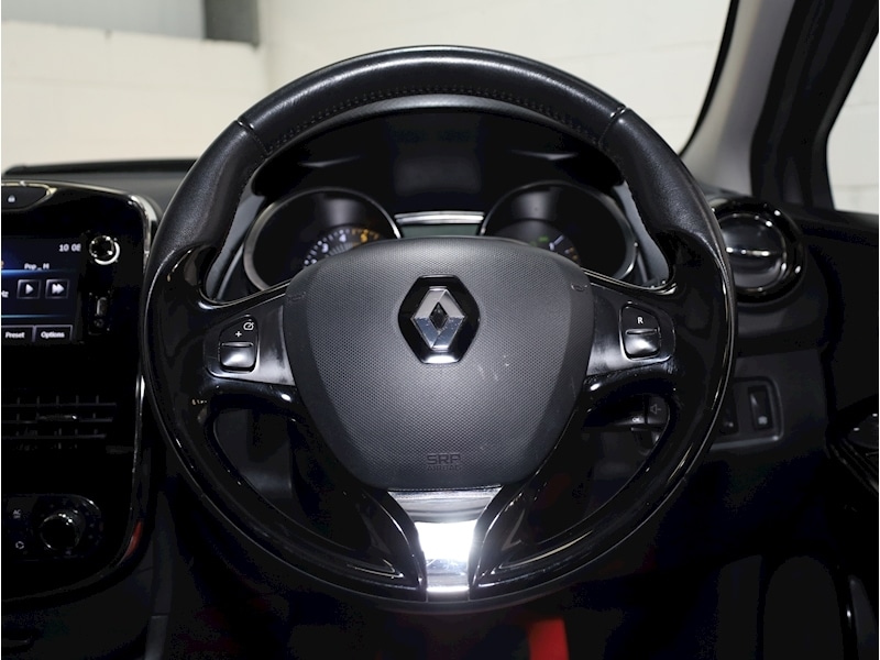 Used Renault Clio 2014 for sale - 76444279: Photo 14