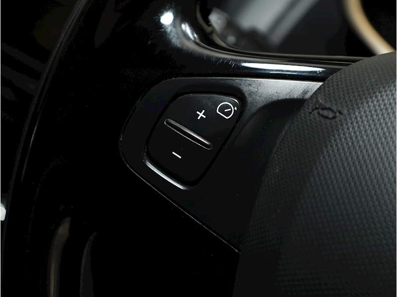 Used Renault Clio 2014 for sale - 76444279: Photo 15