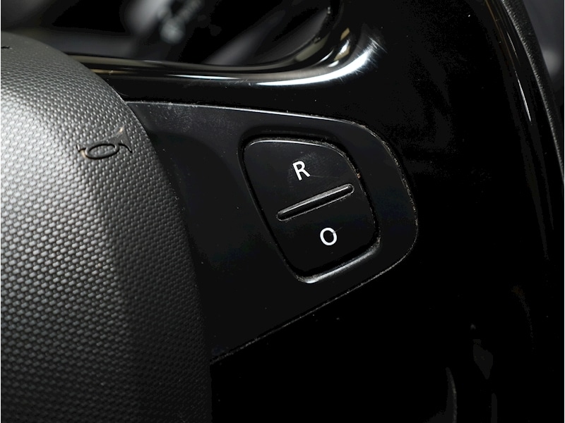 Used Renault Clio 2014 for sale - 76444279: Photo 16