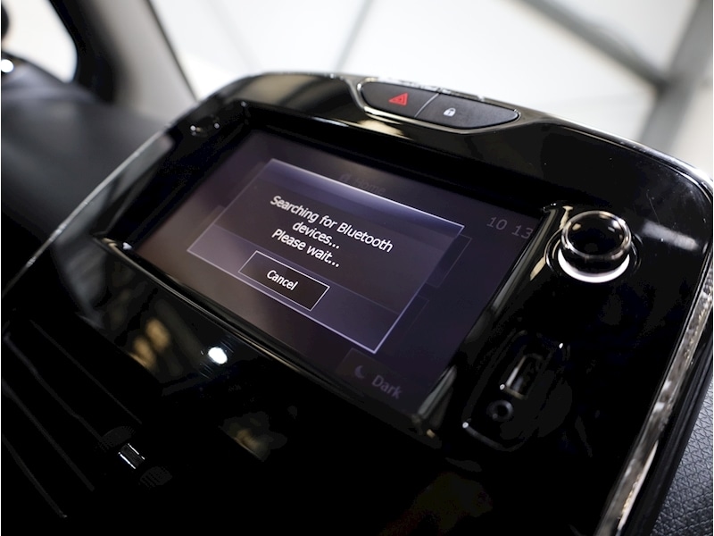 Used Renault Clio 2014 for sale - 76444279: Photo 31