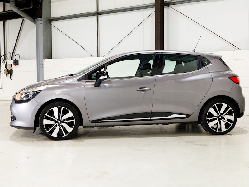 Used Renault Clio 2014 for sale - 76444279: Photo 4