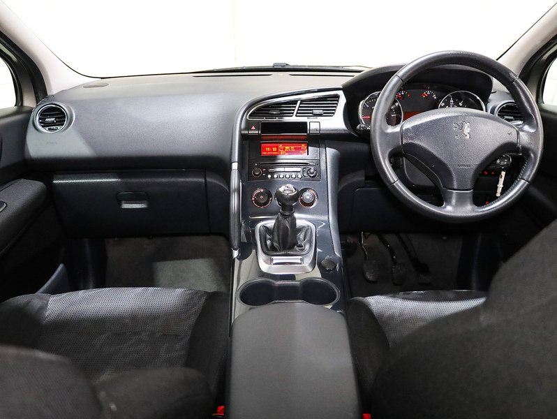 Used Peugeot 3008 2011 for sale - 76718743: Photo 14