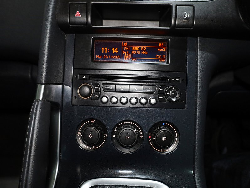 Used Peugeot 3008 2011 for sale - 76718743: Photo 21