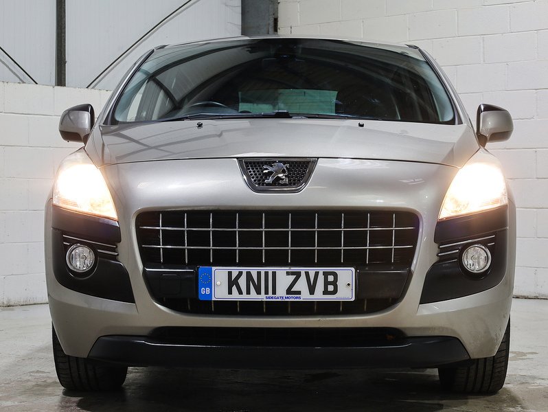 Used Peugeot 3008 2011 for sale - 76718743: Photo 6