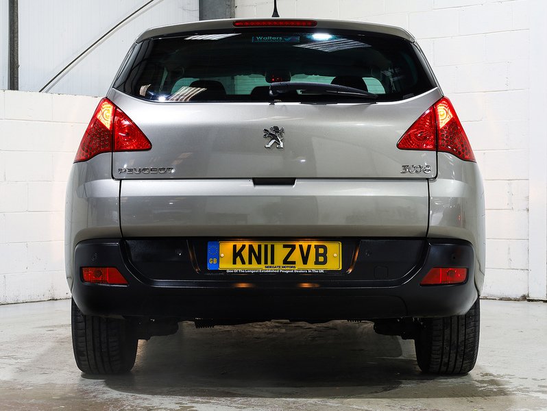 Used Peugeot 3008 2011 for sale - 76718743: Photo 9