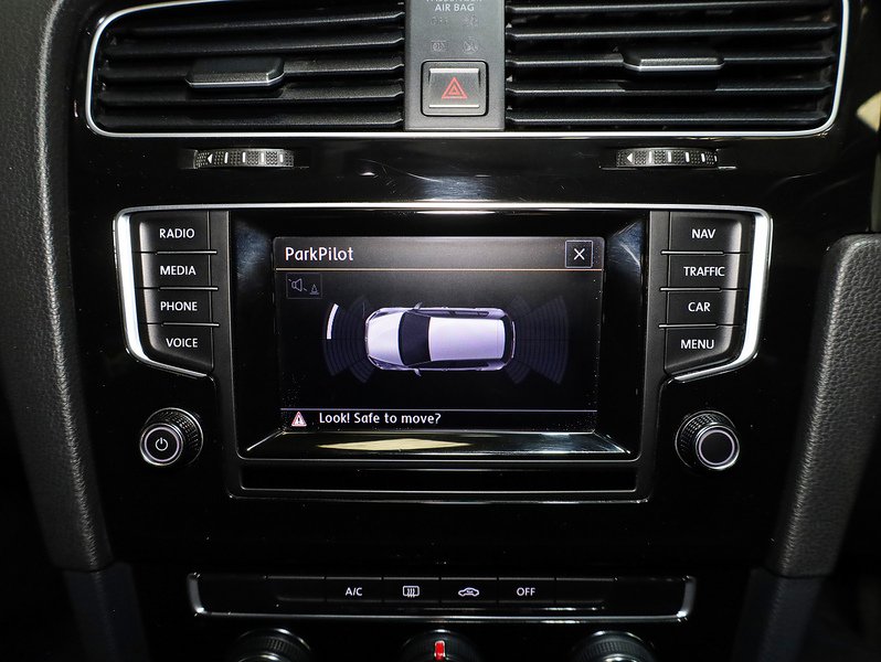 Used Volkswagen Golf 2013 for sale - 76249140: Photo 19