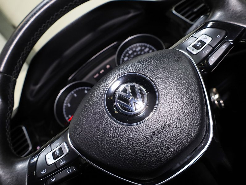 Used Volkswagen Golf 2013 for sale - 76249140: Photo 31