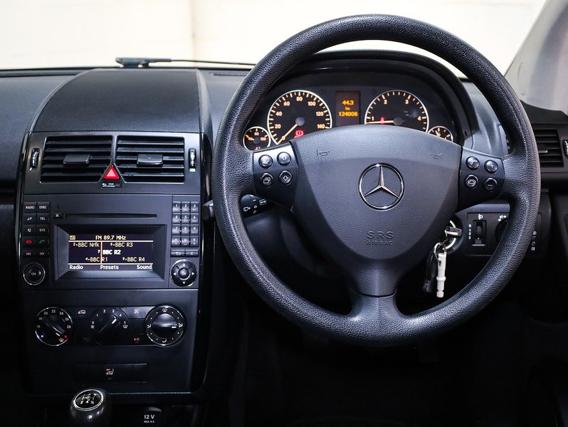 Used Mercedes-Benz A-Class 2011 for sale - 76171081: Photo 15