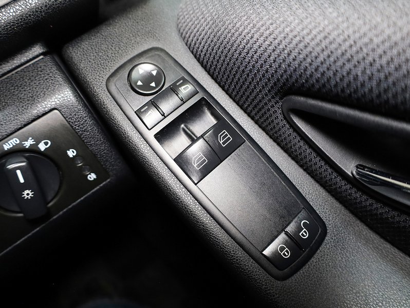 Used Mercedes-Benz A-Class 2011 for sale - 76171081: Photo 27
