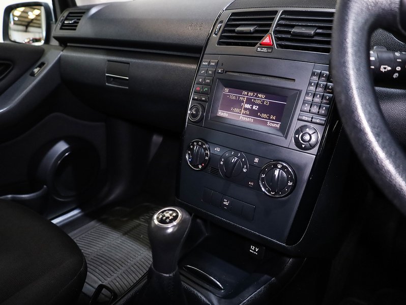 Used Mercedes-Benz A-Class 2011 for sale - 76171081: Photo 5
