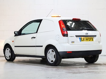 Used Ford Fiesta Van 2004 for sale - 75931418: Photo