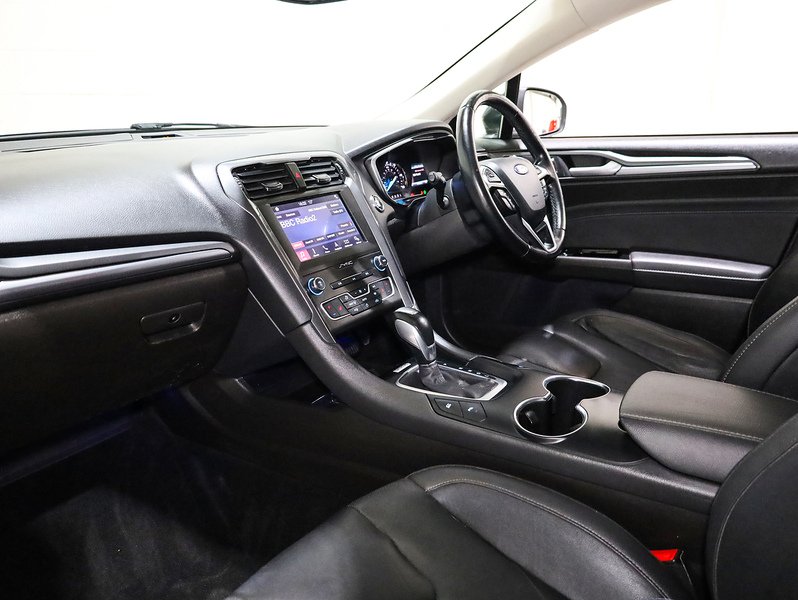 Used Ford Mondeo 2019 for sale - 76320178: Photo 17