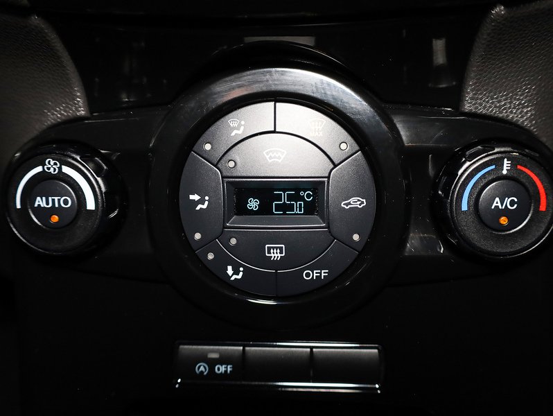 Used Ford Fiesta for sale - 77180703: Photo 26