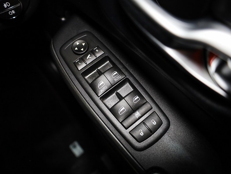 Used Jeep Cherokee 2016 for sale - 76524083: Photo 35