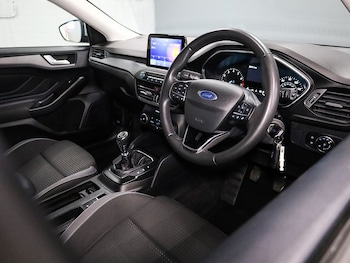 Used Ford Focus 2022 for sale - 78709077: Photo
