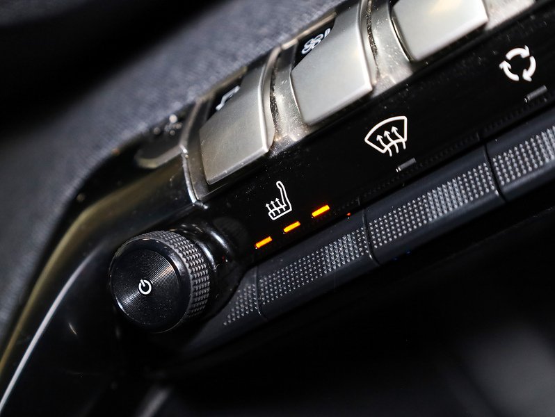 Used Peugeot 3008 2017 for sale - 77180706: Photo 35