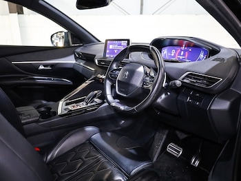 Used Peugeot 3008 2017 for sale - 77180706: Photo