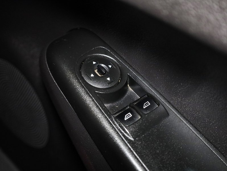 Used Ford Transit Courier 2018 for sale - 76436136: Photo 29